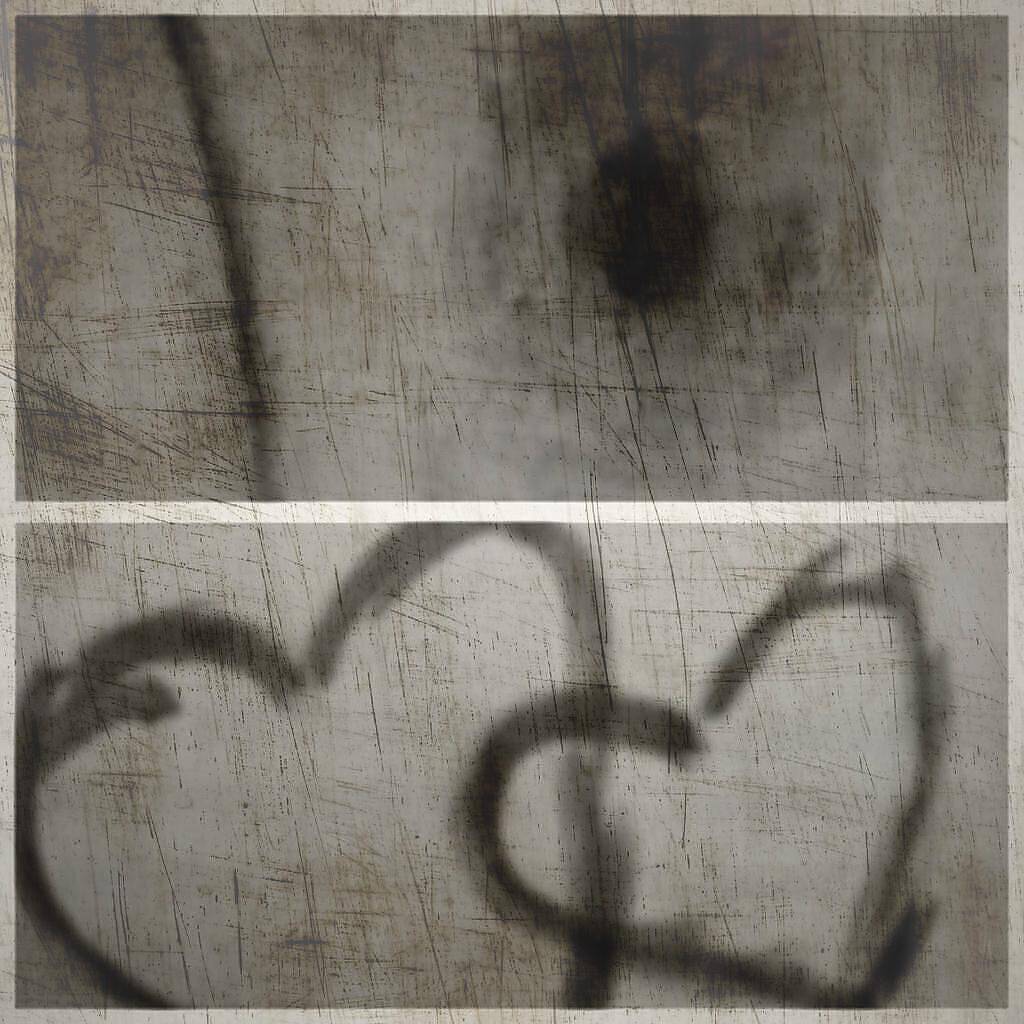 „Stillen ist Liebe“ & gehört nicht auf‘s Klo!