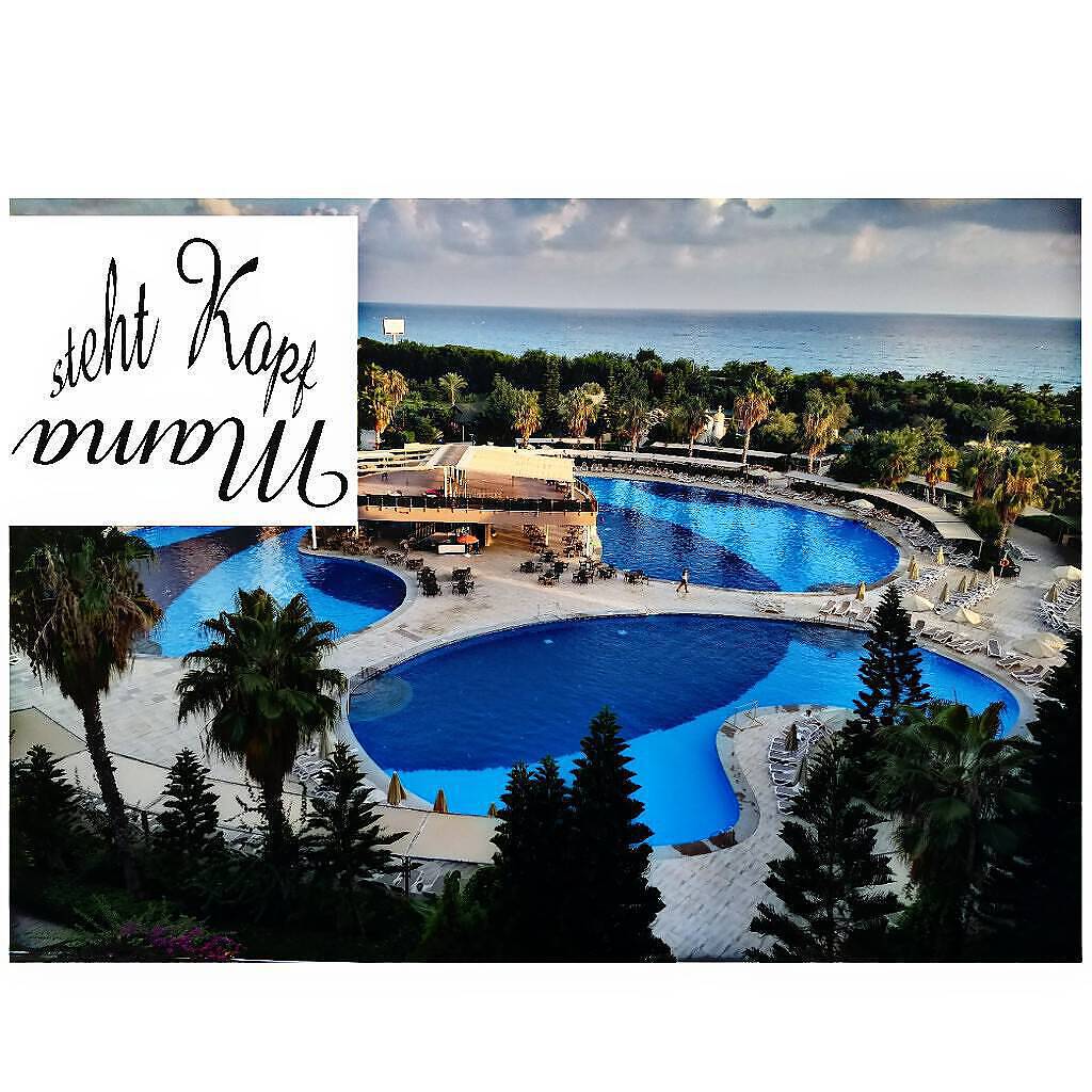 Reisetagebuch “Wenn Fünf eine Reise tun”: Schlachten am Buffet, Zickenkrieg am frühen Morgen – Holiday-Check a la Mutti